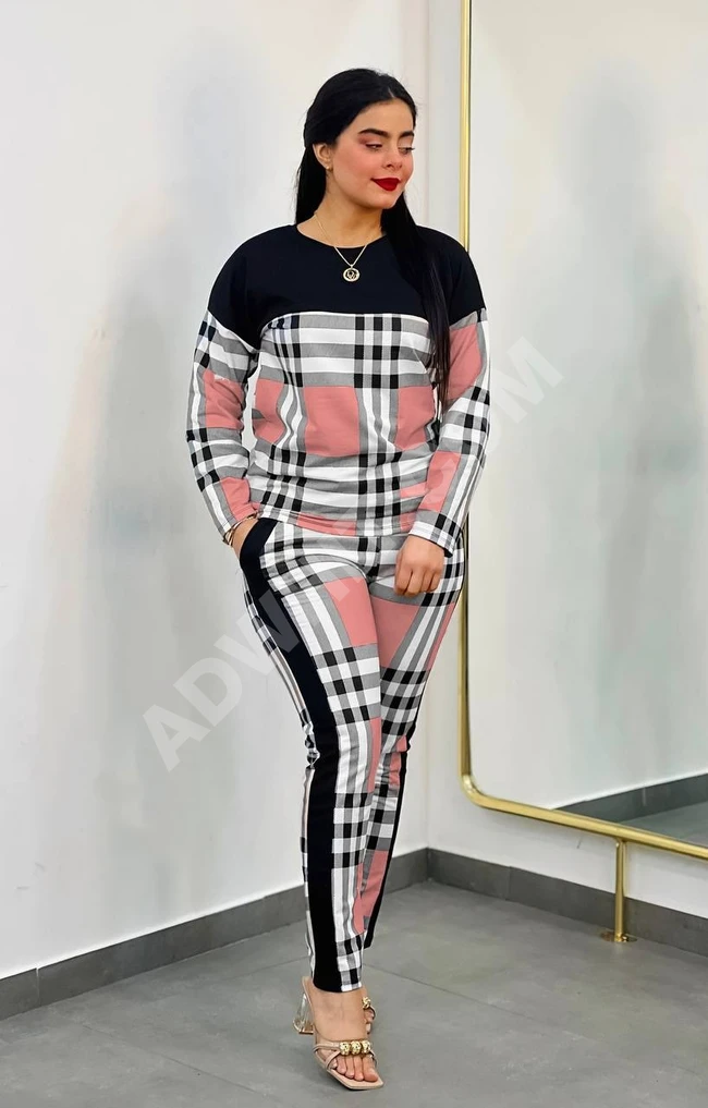 بيجامة نسائية