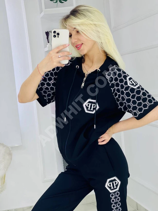 بيجامة نسائية