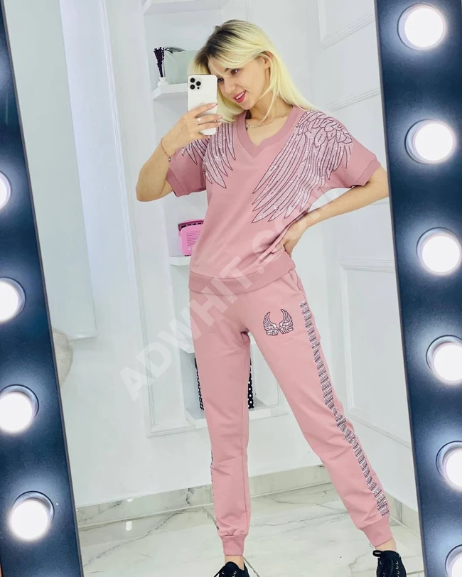 بيجامة نسائية