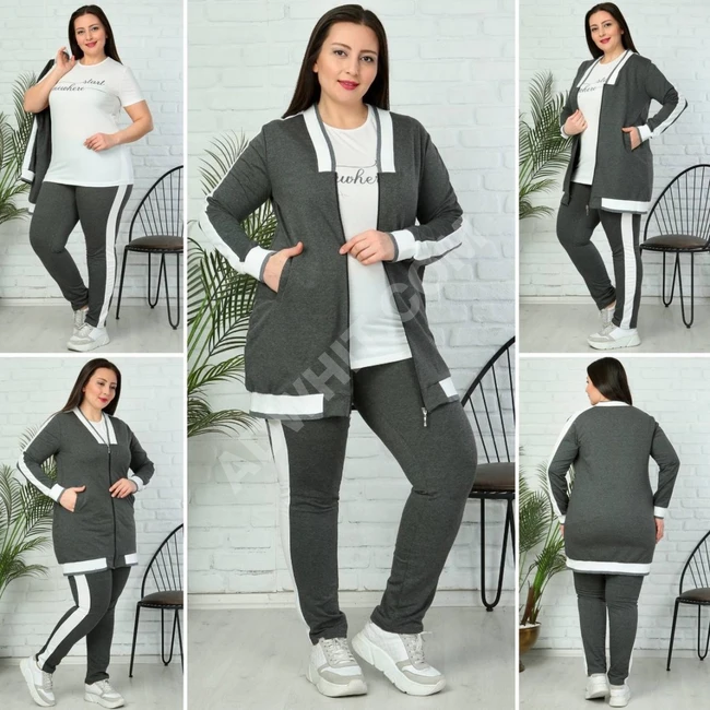 بيجامة نسائية