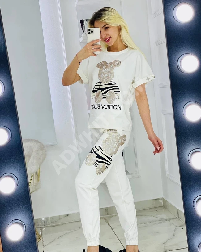 بيجامة نسائية