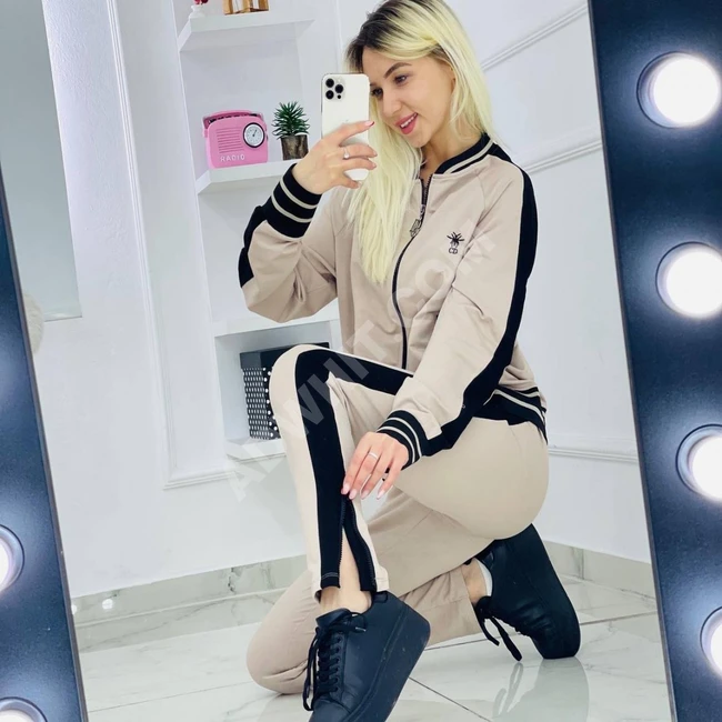 بيجامة نسائية