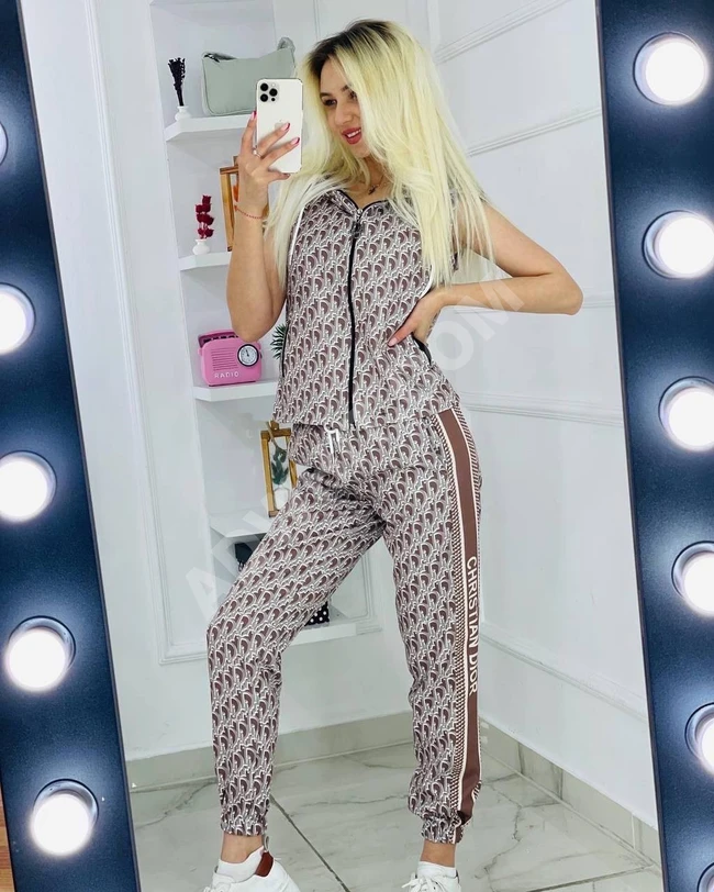 بيجامة نسائية