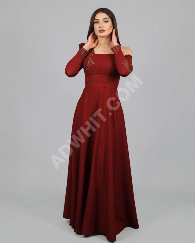 فستان نسائي