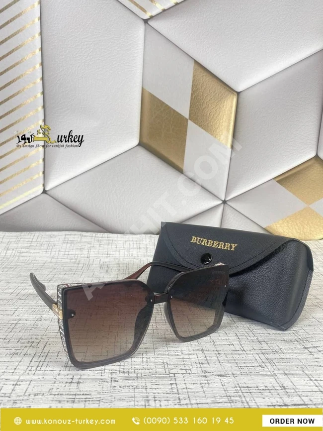 نظارات نسائية