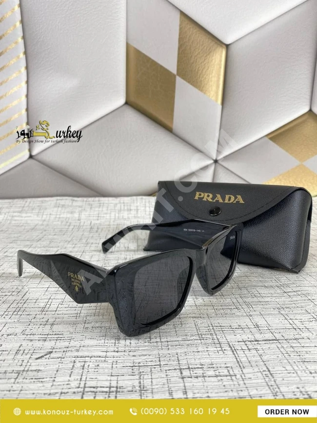 نظارات نسائية