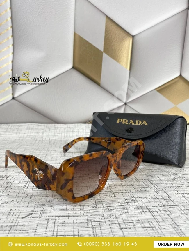 نظارات نسائية