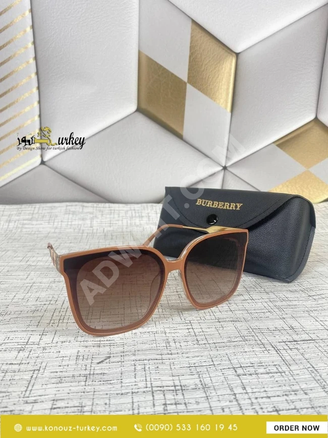 نظارات نسائية