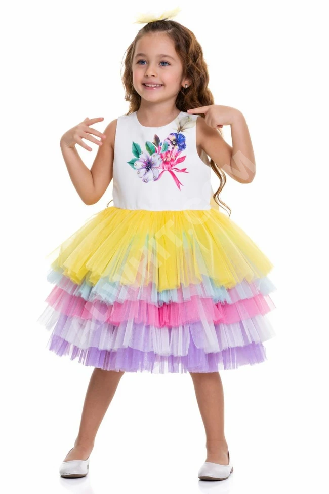 فستان بناتي