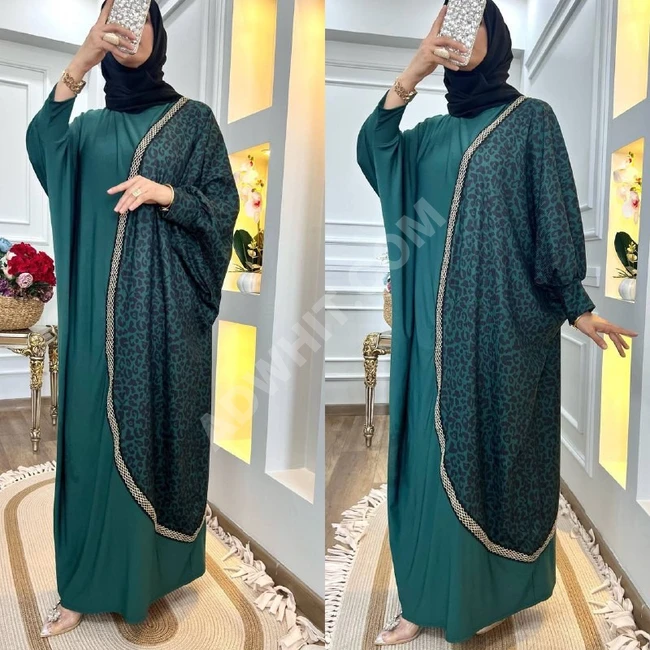 فستان نسائي