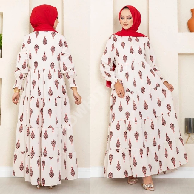 فستان نسائي