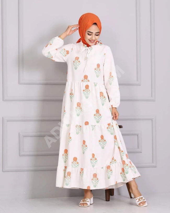 فستان نسائي