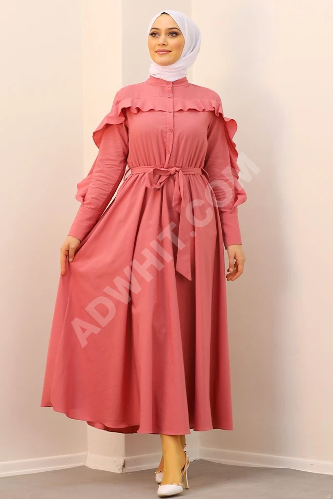 فستان نسائي