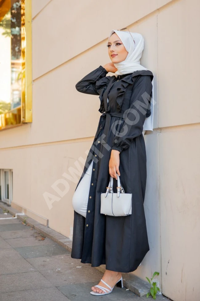 فستان نسائي