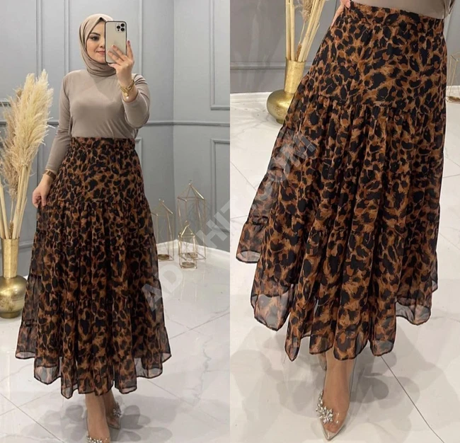 فستان نسائي