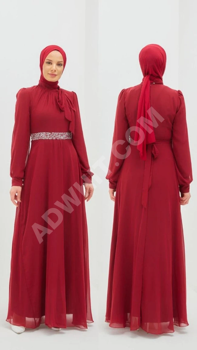 فستان نسائي