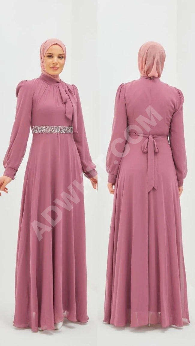 فستان نسائي