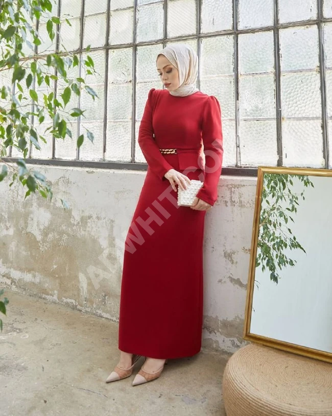 فستان نسائي