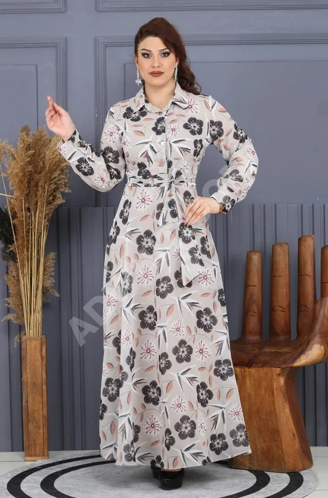 فستان نسائي