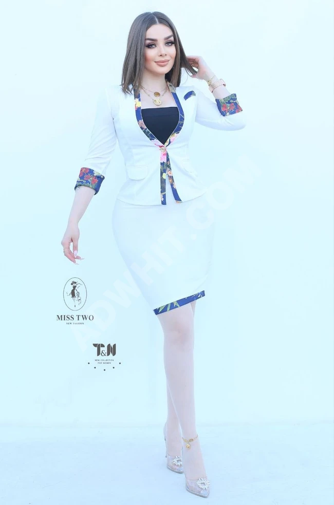 فستان نسائي