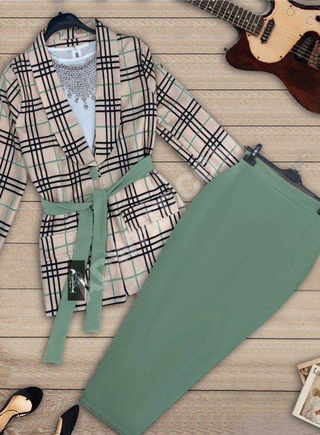 طقم نسائي 3 قطع