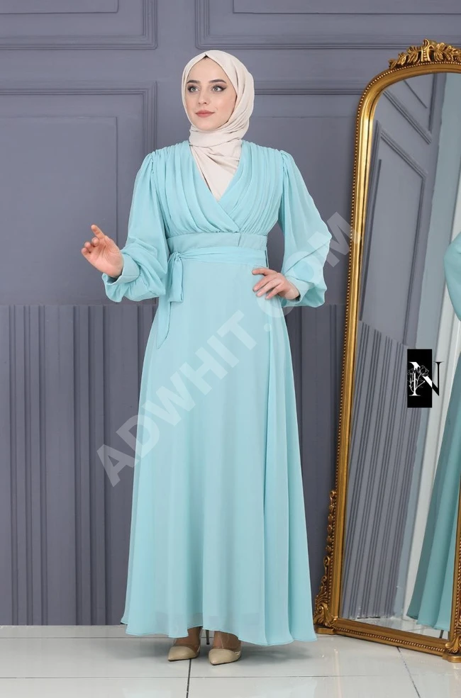 فستان نسائي