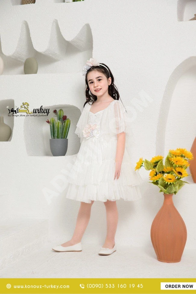 فستان بناتي