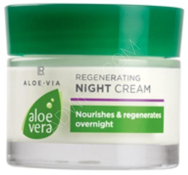 Moisturizing night cream with aloe vera oil