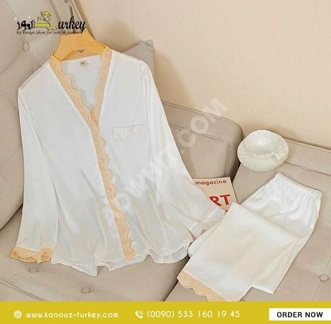 بيجامة ساتان