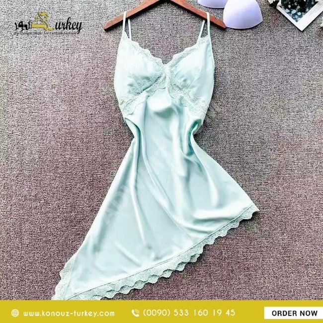 فستان ساتان