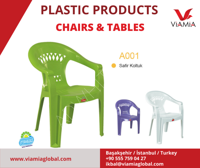 Plastik bahçe masaları ve sandalyeleri