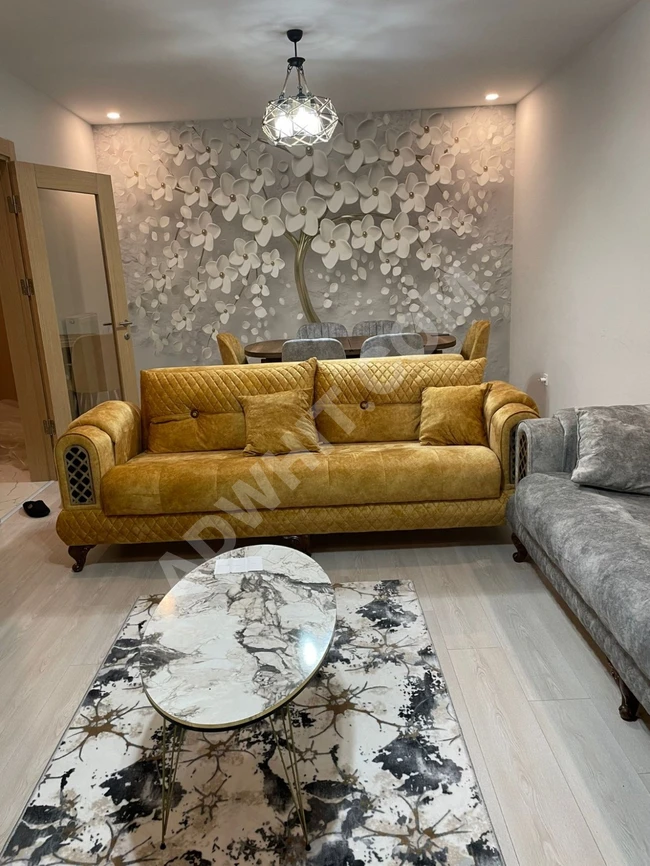 Kayaşehir'de satılık 2+1 eşyalı daire