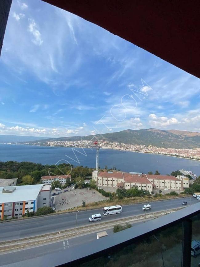 Bursa ilinde satılık deniz manzaralı ultra lüks 4+1 daire