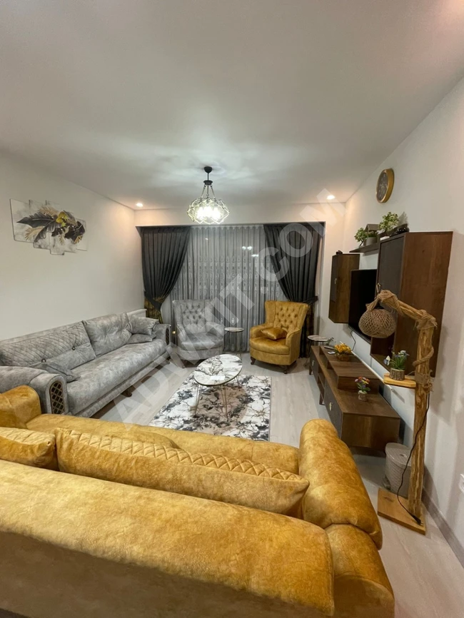 Kayaşehir'de satılık 2+1 eşyalı daire