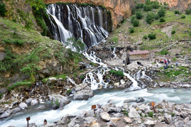 تعرف على افضل 5 أماكن طبيعية في مدينة قيصري Kayseri ...