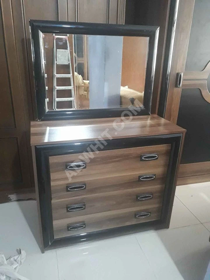 غرفة نوم مستعملة للبيع السعر 2,000 ليرة تركية تركيا ادويت