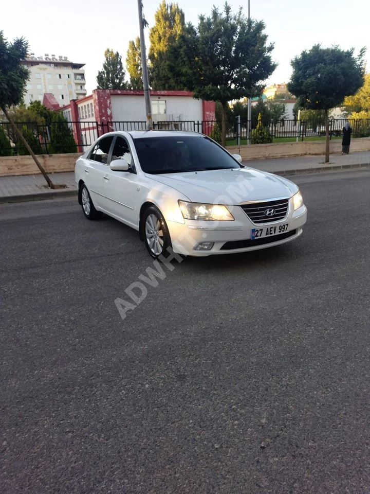 سيارة هونداي سوناتا 2010 مستعملة للبيع السعر 89 000 ليرة تركية تركيا ادويت